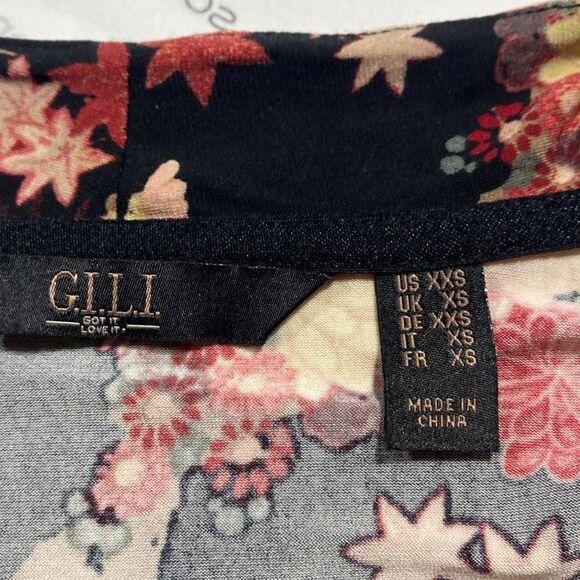 G.I.L.I Floral Jetsetter Cross-over Bodysuit Size XXS‎ / Runs Big - Picture 11 of 14